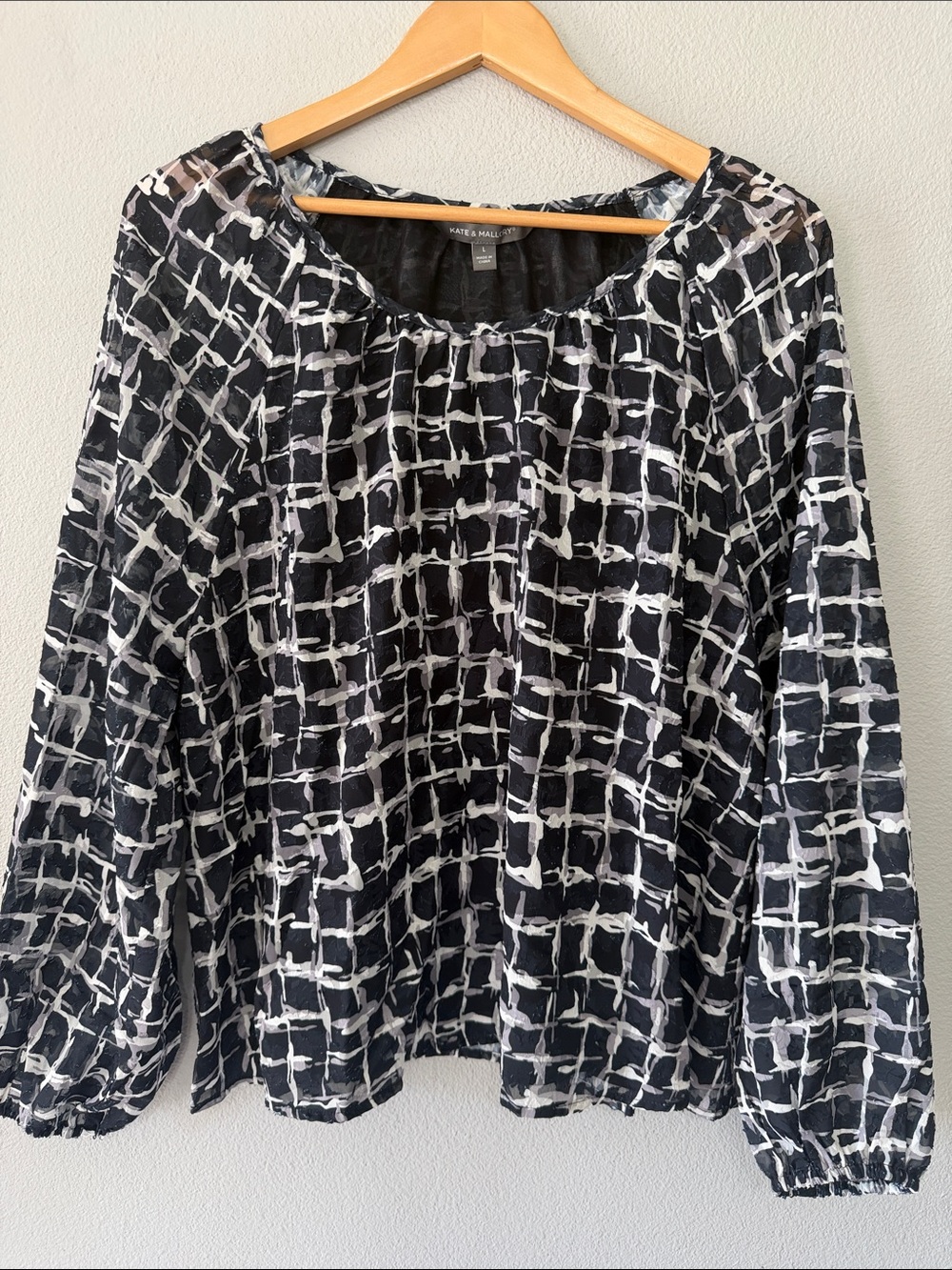 Kate & Mallory Black and White Grid Print Blouse Large